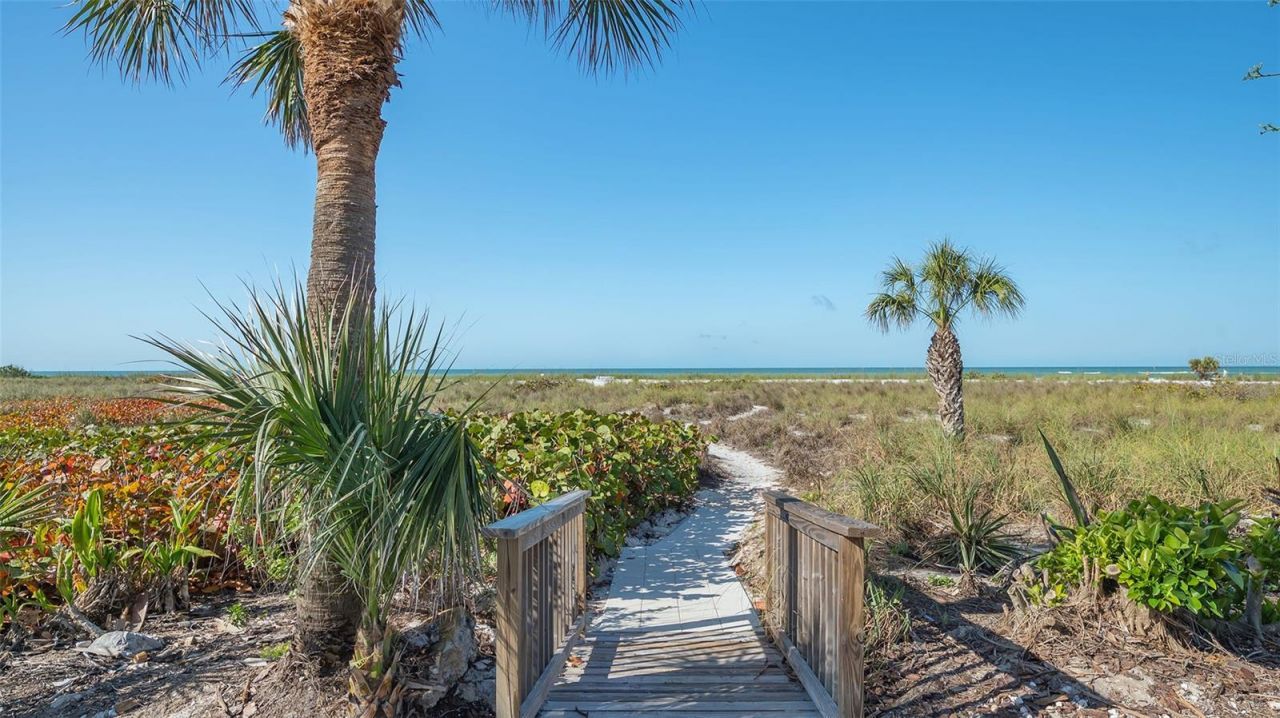 6951 Gulf Of Mexico Drive, Unit 14, Longboat Key, FL 34228 Photo