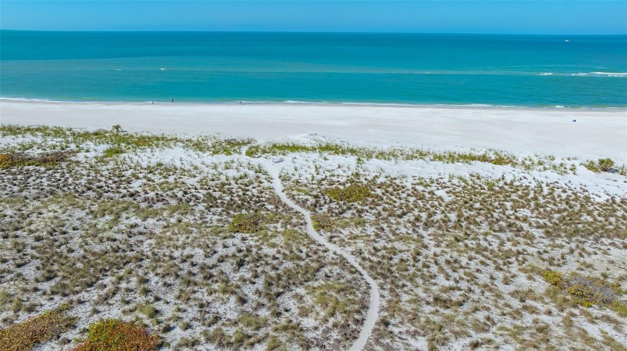 6951 Gulf Of Mexico Drive, Unit 14, Longboat Key, FL 34228 Photo