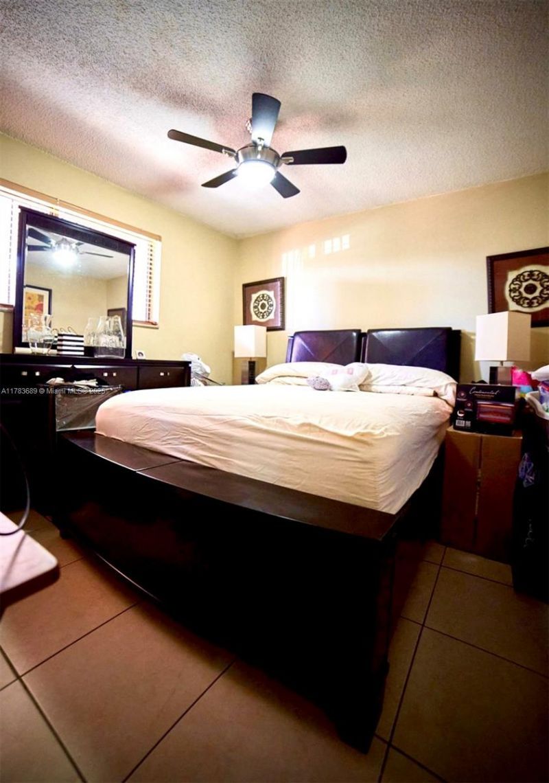 1380 W 41st St, Unit 102, Hialeah, FL 33012 Photo