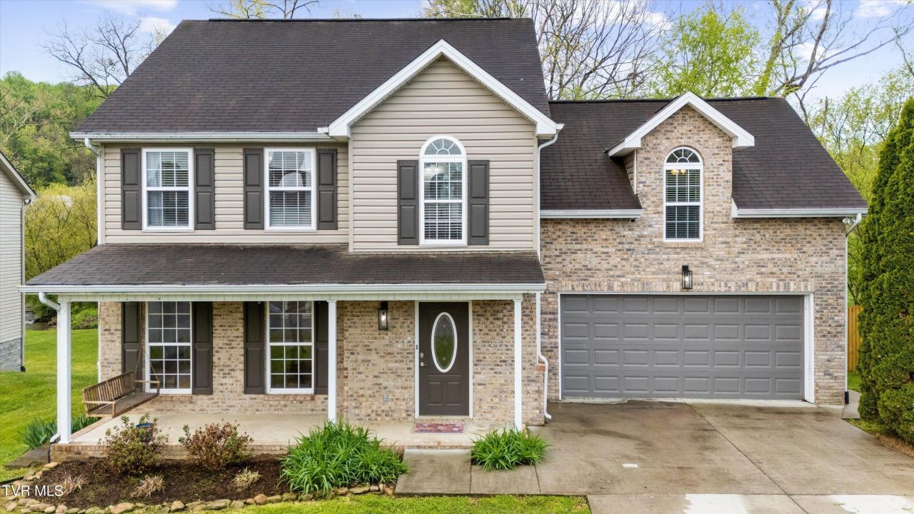 6817 Audrianna Lane, Knoxville, TN 37918 Main Photo