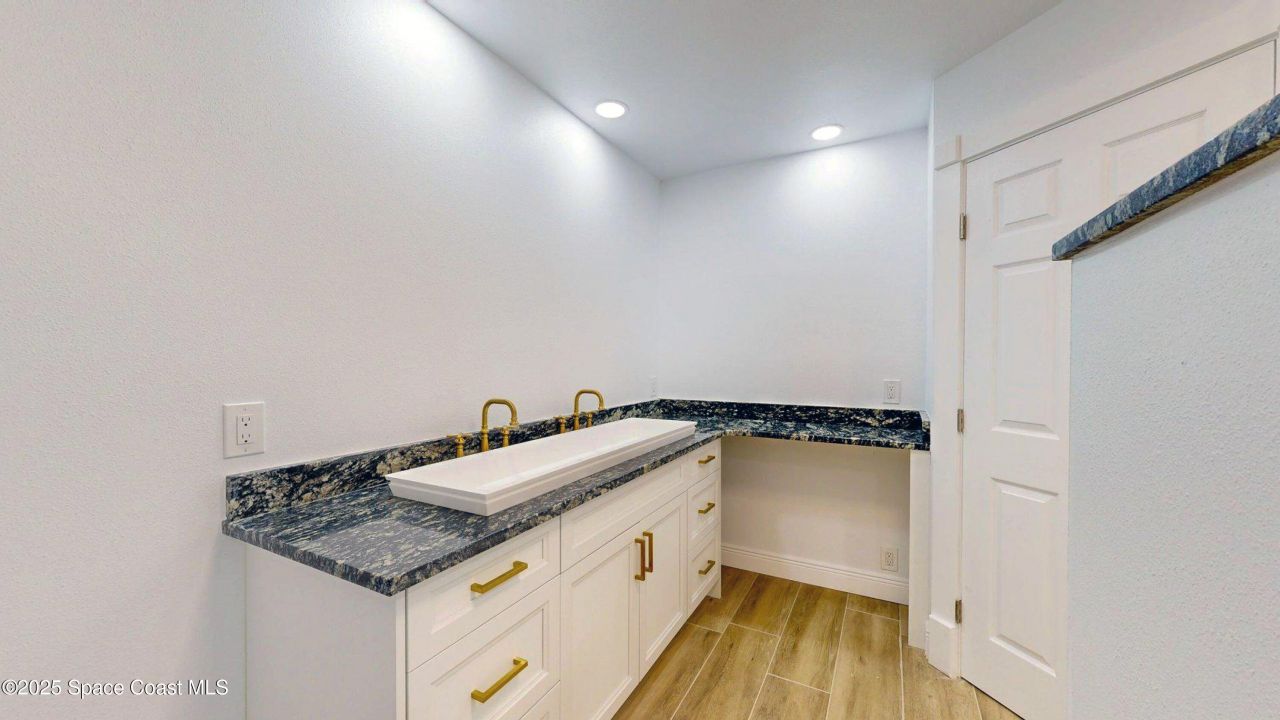 5670 Bob White Trail, Mims, FL 32754 Photo