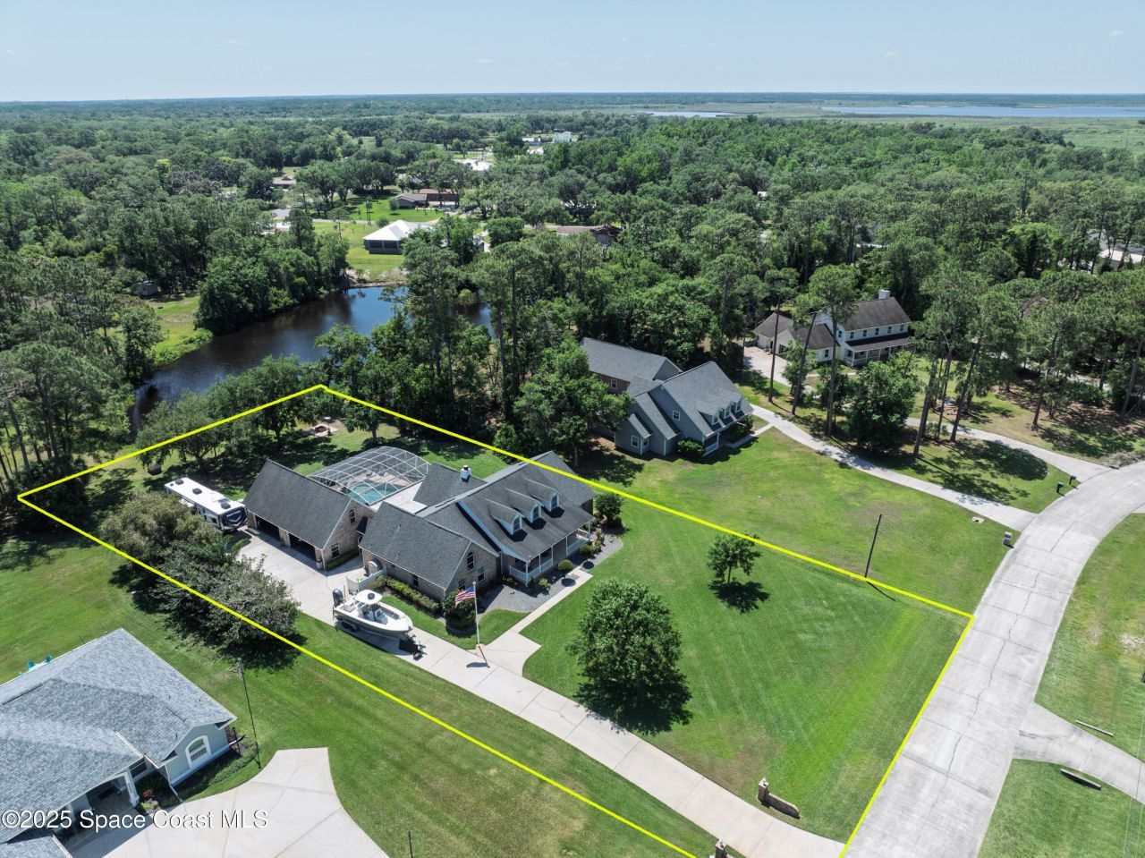 5670 Bob White Trail, Mims, FL 32754 Photo