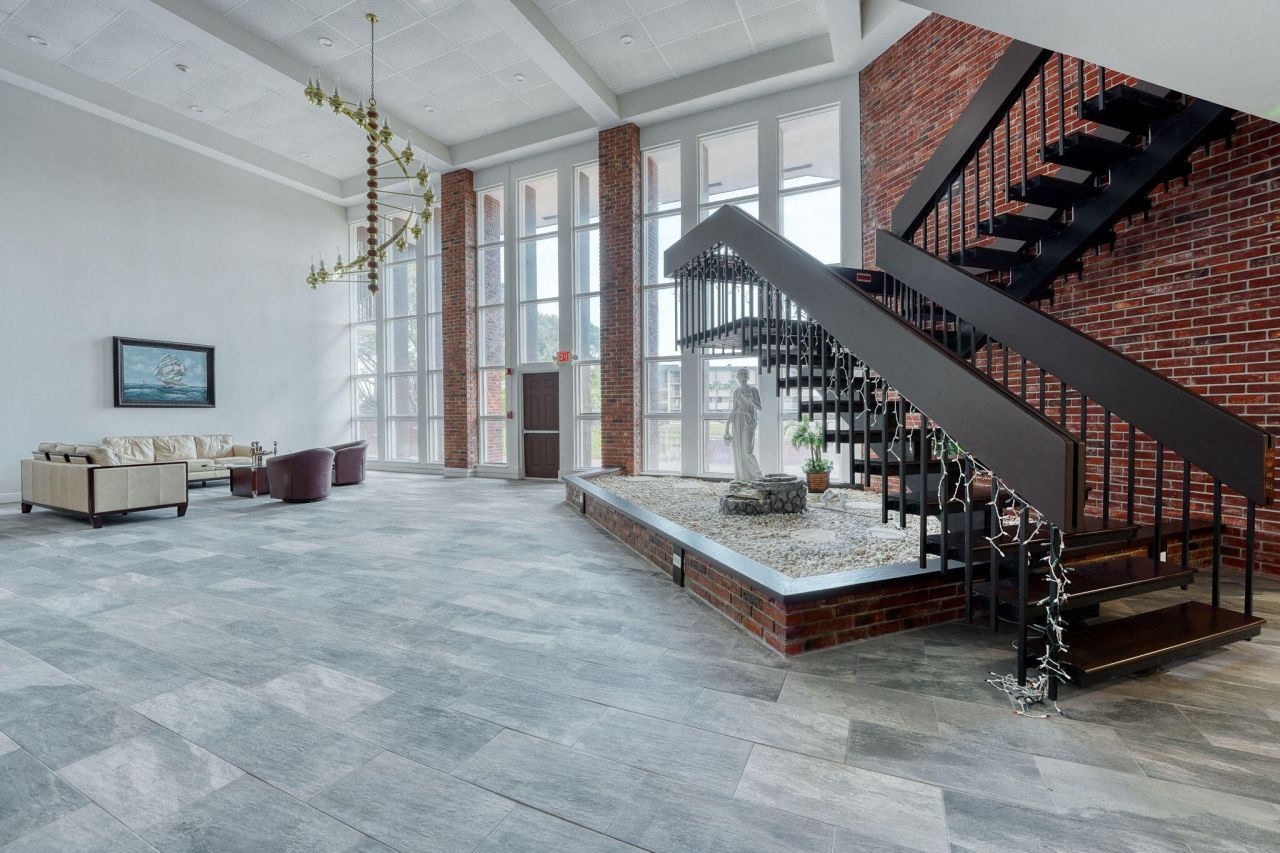 3051 NW 46th Avenue, Unit 406, Lauderdale Lakes, FL 33313 Photo