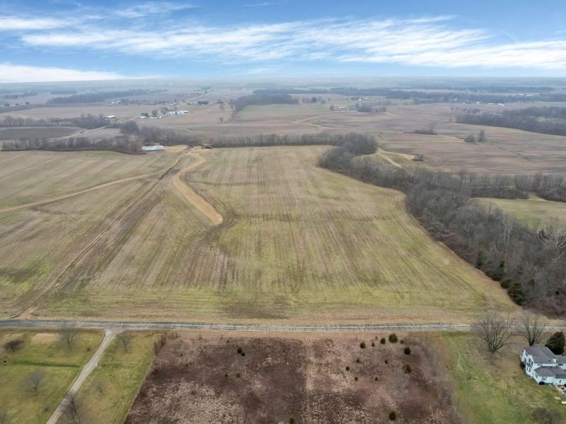 8718 OH-752, Ashville, OH 43103 Photo 35