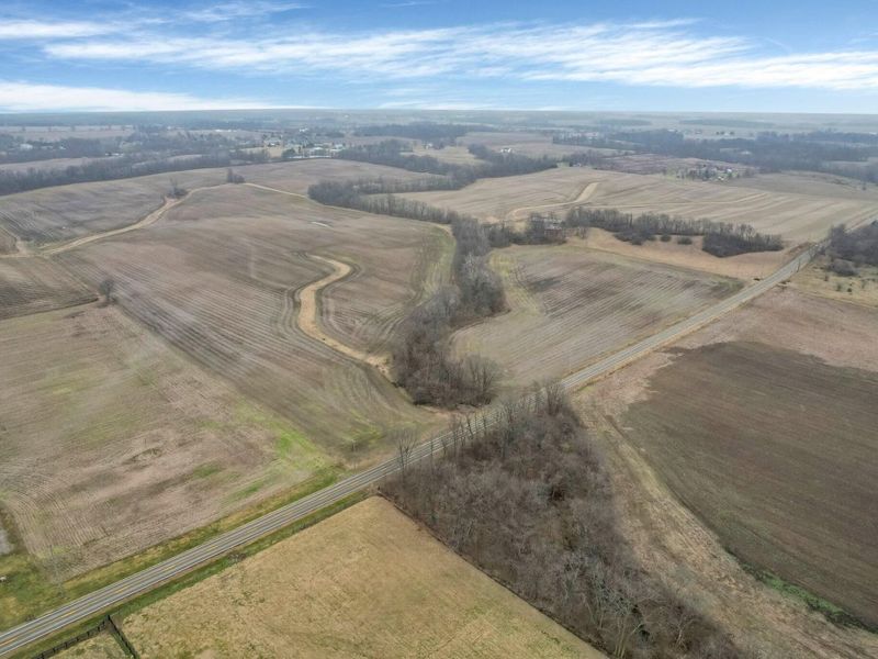 8718 OH-752, Ashville, OH 43103 Photo 7