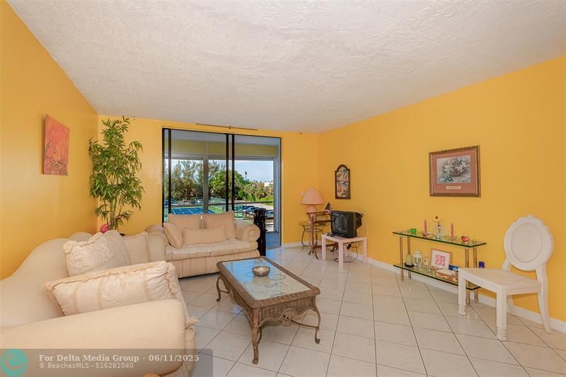 2861 Somerset Drive, Unit 317, Lauderdale Lakes, FL 33311 Photo