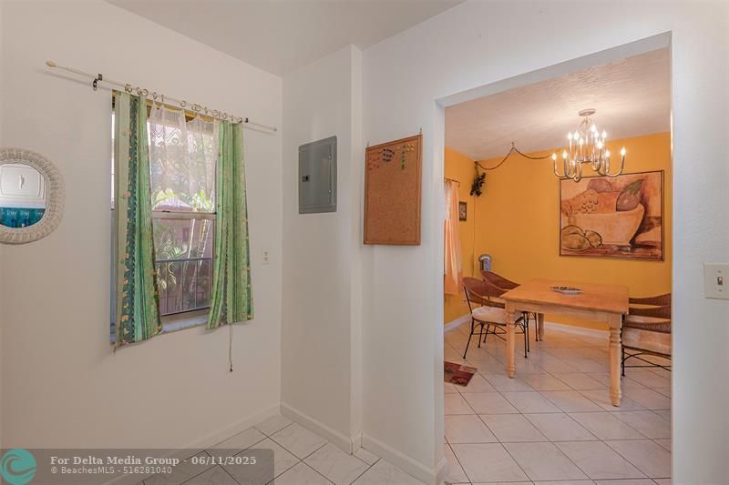2861 Somerset Drive, Unit 317, Lauderdale Lakes, FL 33311 Photo