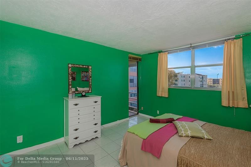 2861 Somerset Drive, Unit 317, Lauderdale Lakes, FL 33311 Photo