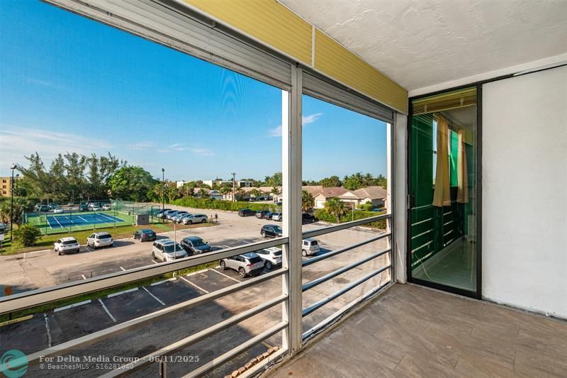 2861 Somerset Drive, Unit 317, Lauderdale Lakes, FL 33311 Photo