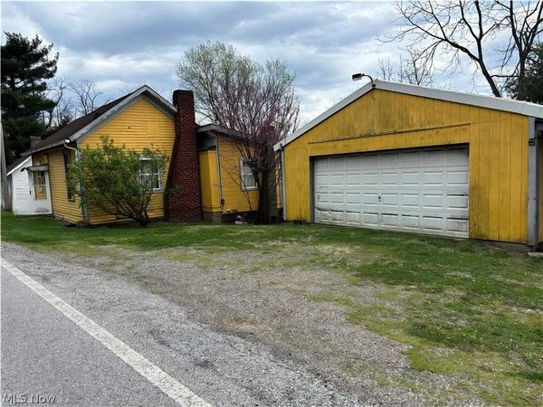 13516 Old Glory Rd, Lore City, OH 43755