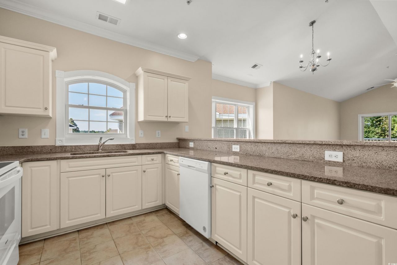 117 South Shore Blvd. Photo 16