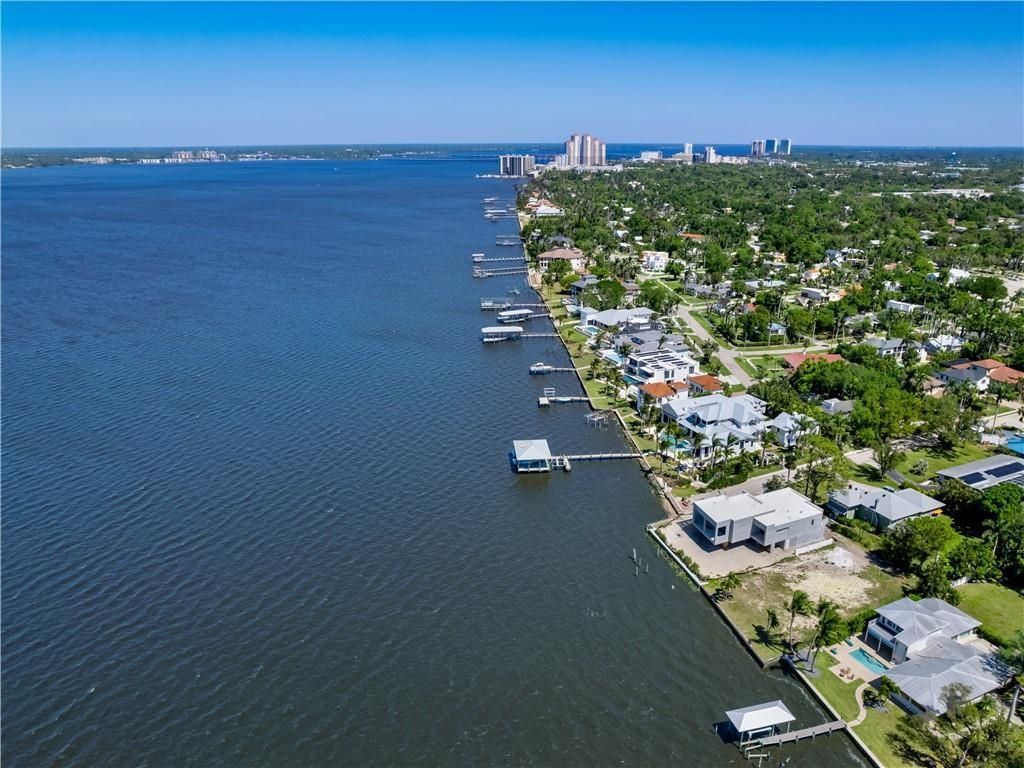 1204 Alhambra Dr, Fort Myers, FL 33901 Photo