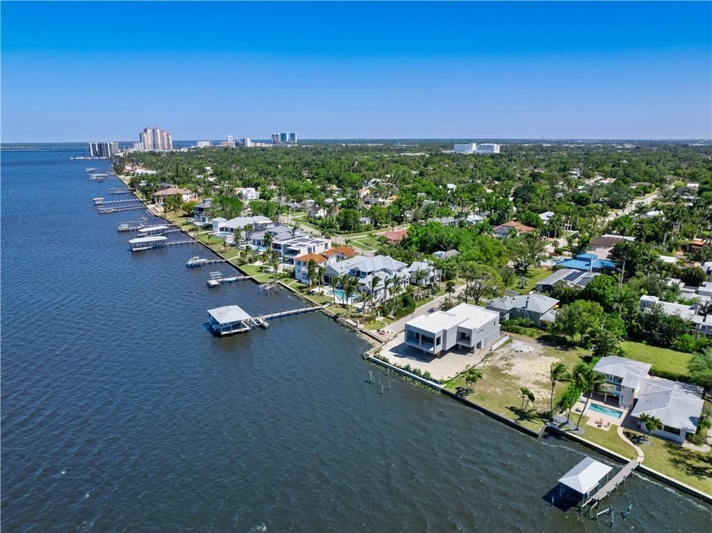 1204 Alhambra Dr, Fort Myers, FL 33901 Photo