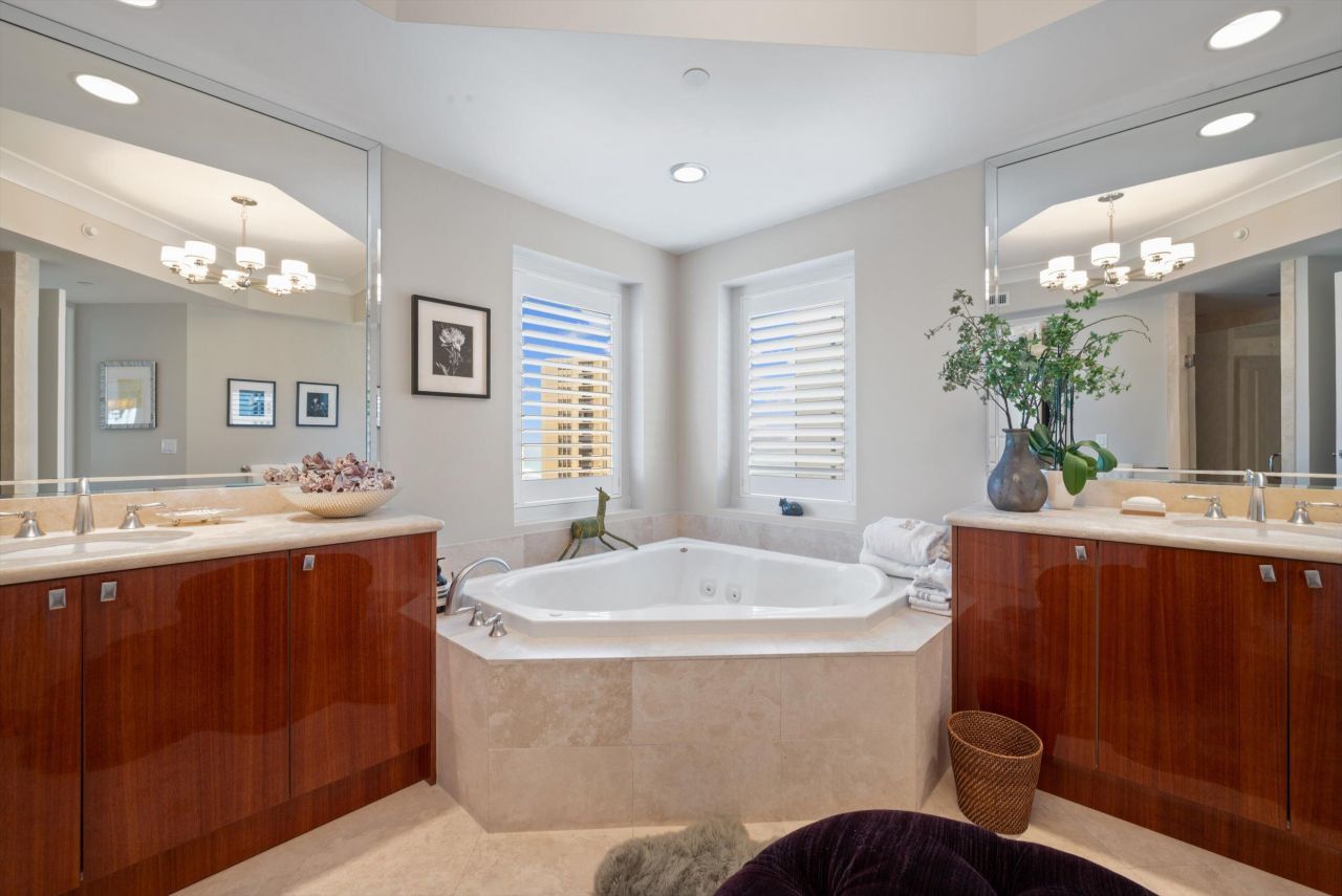 2700 N Ocean Drive, Unit 1401b, Singer Island, FL 33404 Photo