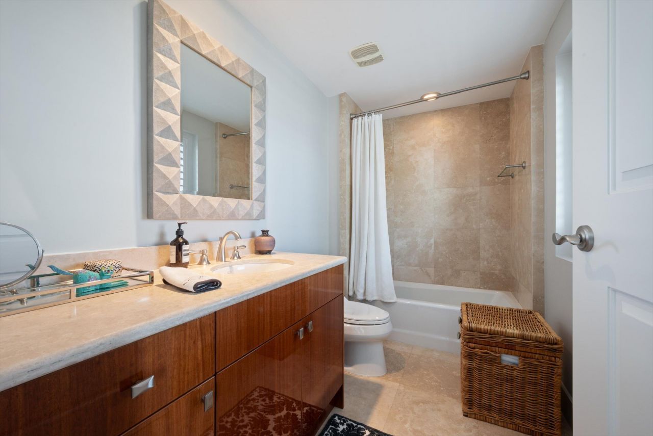 2700 N Ocean Drive, Unit 1401b, Singer Island, FL 33404 Photo