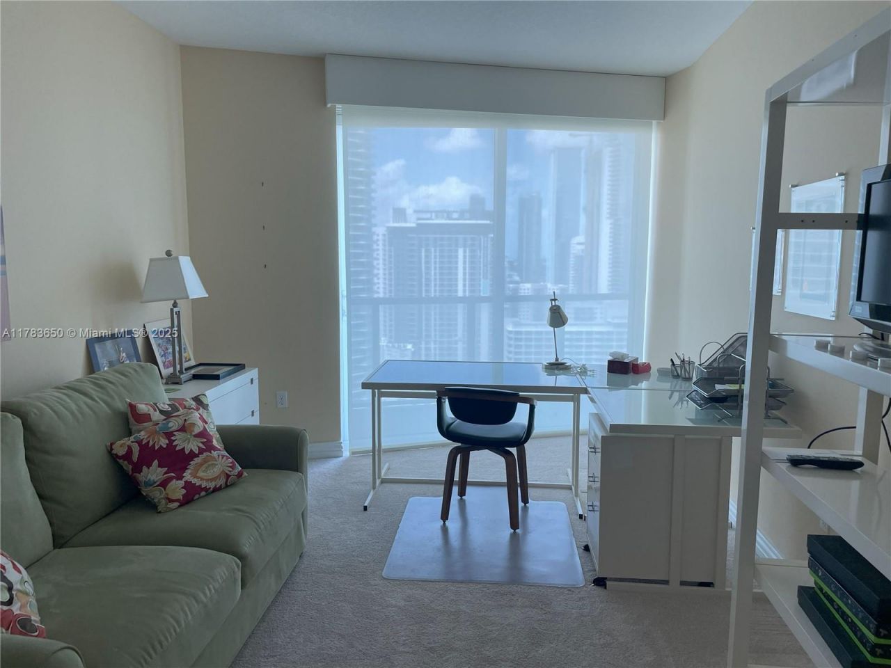 1900 N Bayshore Dr, Unit 2404, Miami, FL 33132 Photo