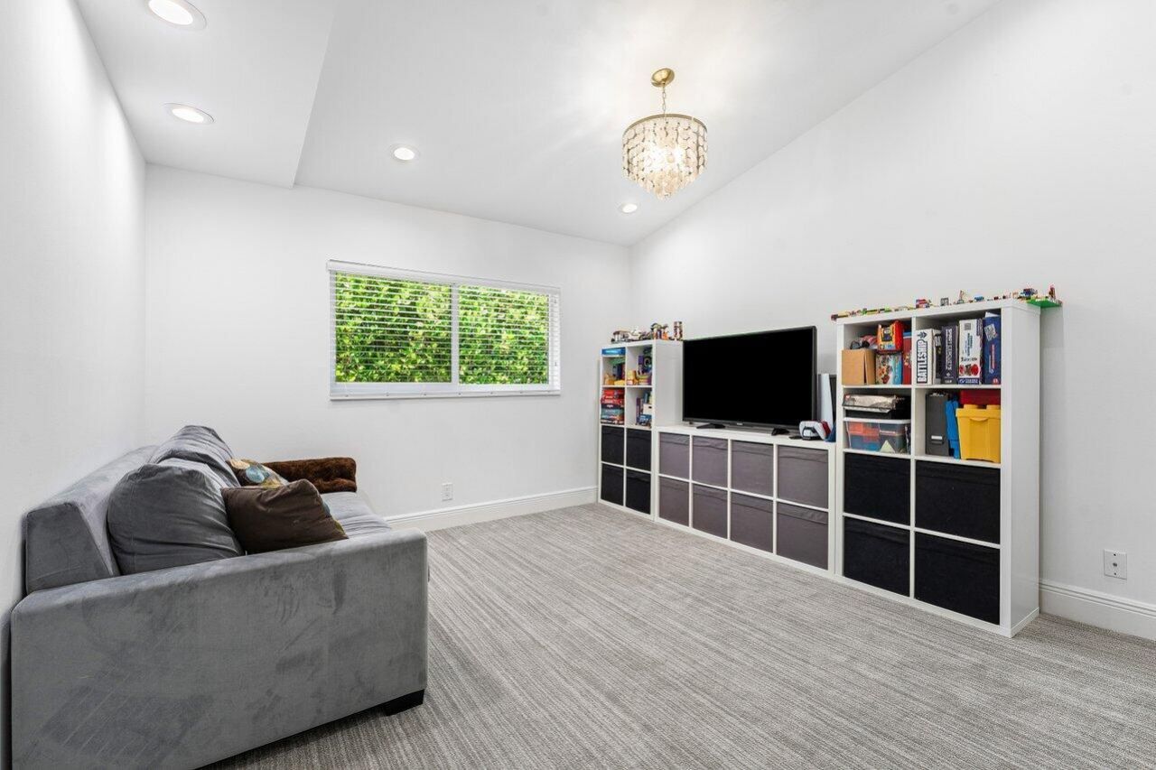 7700 NE Spanish Trail Court, Boca Raton, FL 33487 Photo