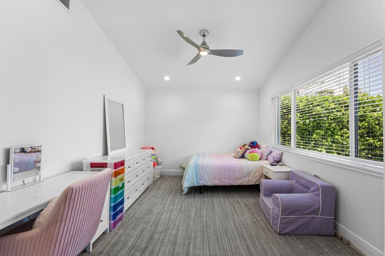 7700 NE Spanish Trail Court, Boca Raton, FL 33487 Photo