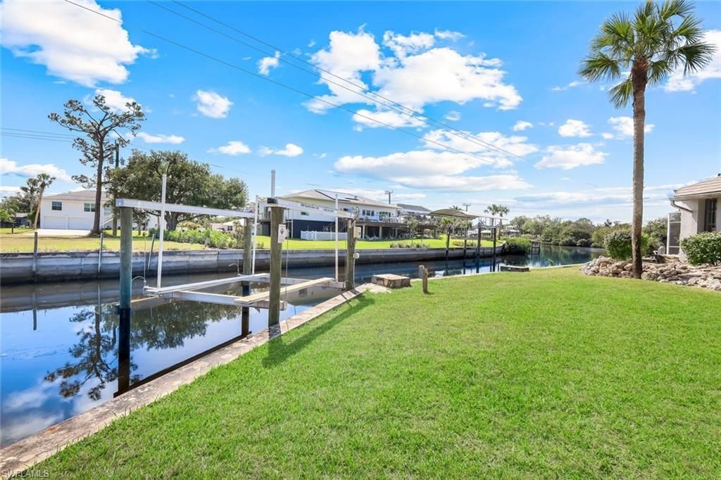 27151 Flossmoor Dr, Bonita Springs, FL 34135 Photo