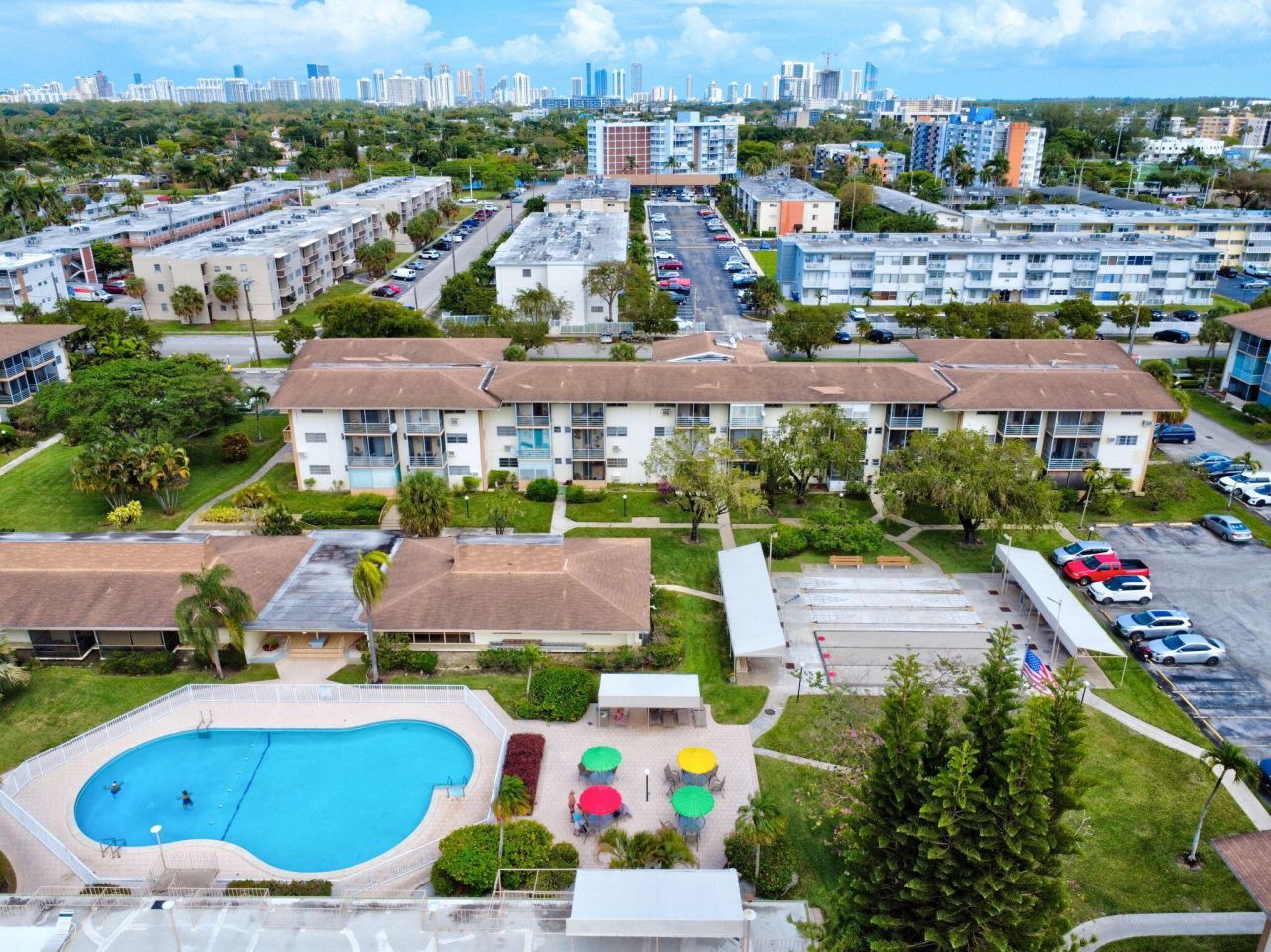 16790 NE 14th Avenue, Unit 310, Miami, FL 33162 Photo