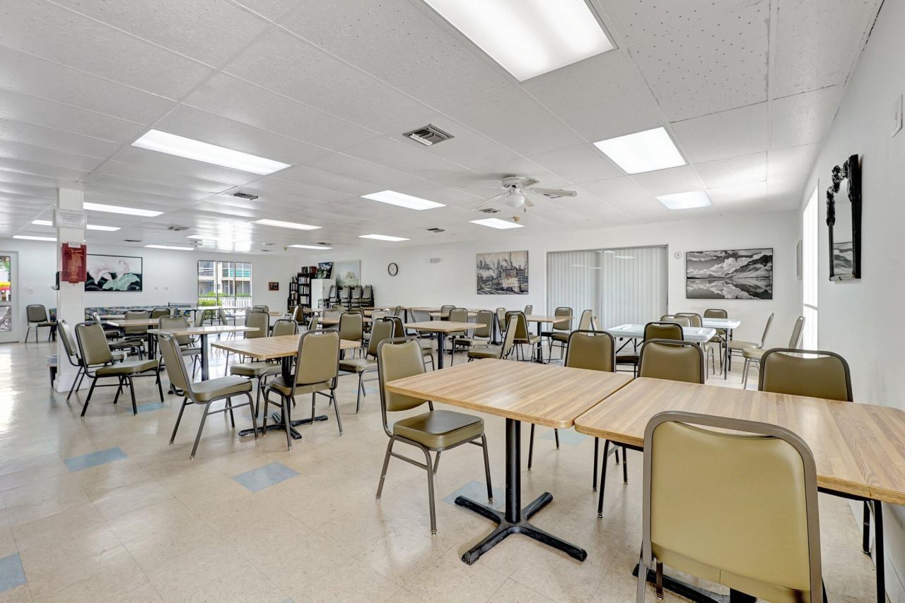 16790 NE 14th Avenue, Unit 310, Miami, FL 33162 Photo