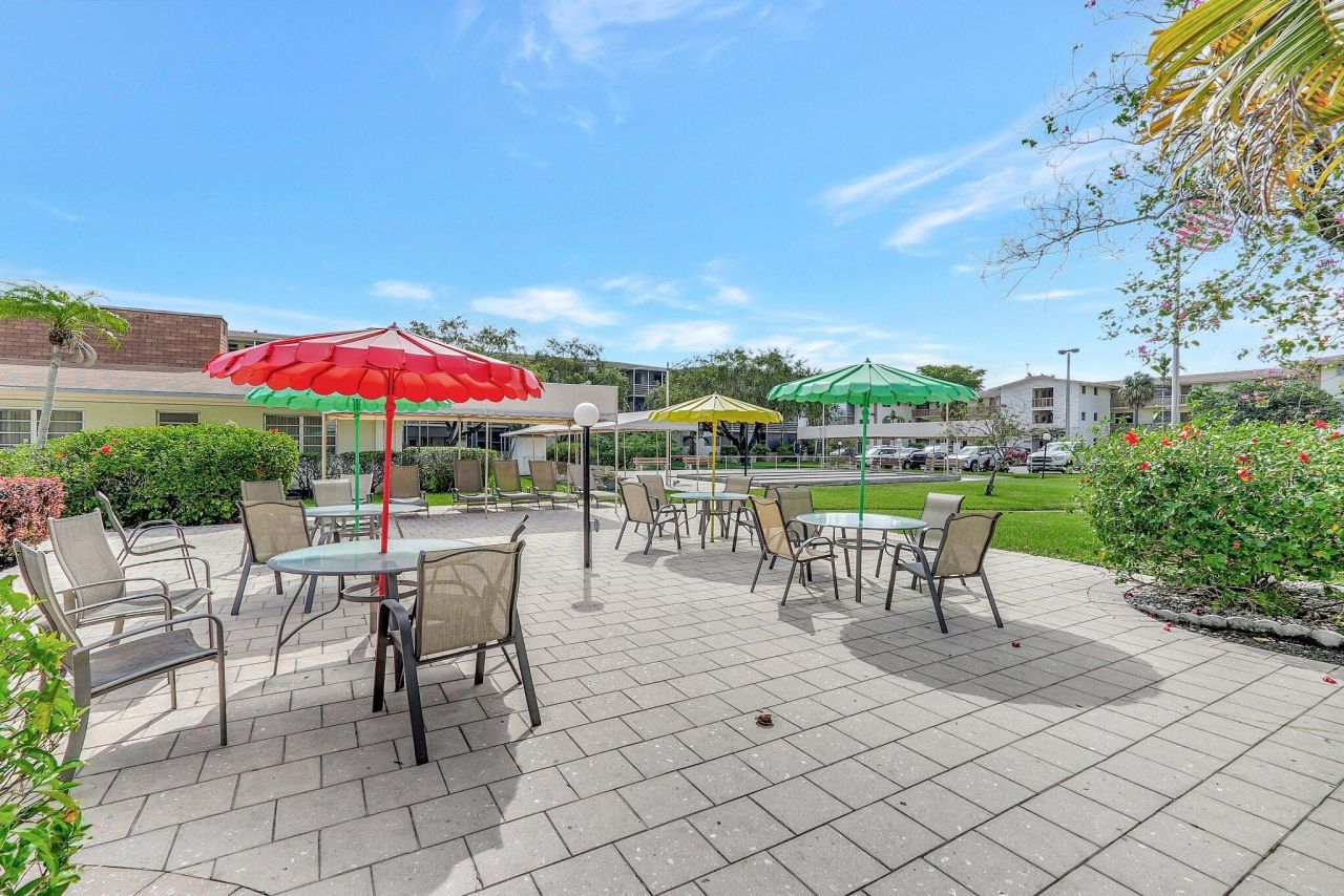 16790 NE 14th Avenue, Unit 310, Miami, FL 33162 Photo