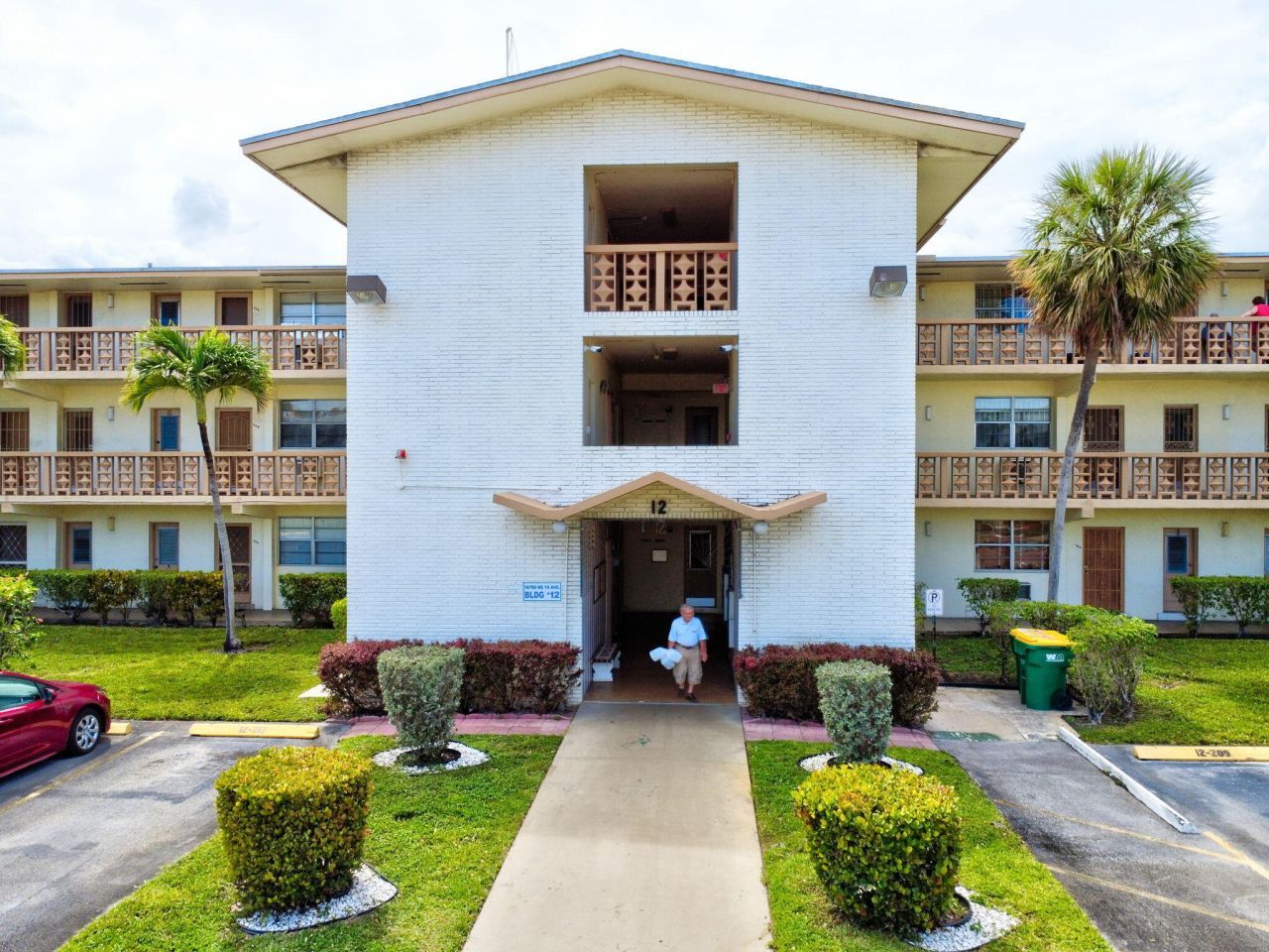 16790 NE 14th Avenue, Unit 310, Miami, FL 33162 Photo