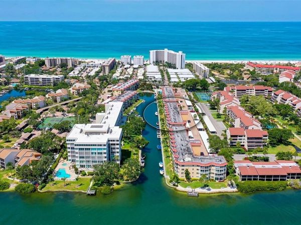 1300 N PORTOFINO DRIVE, Unit 205, SARASOTA, FL 34242