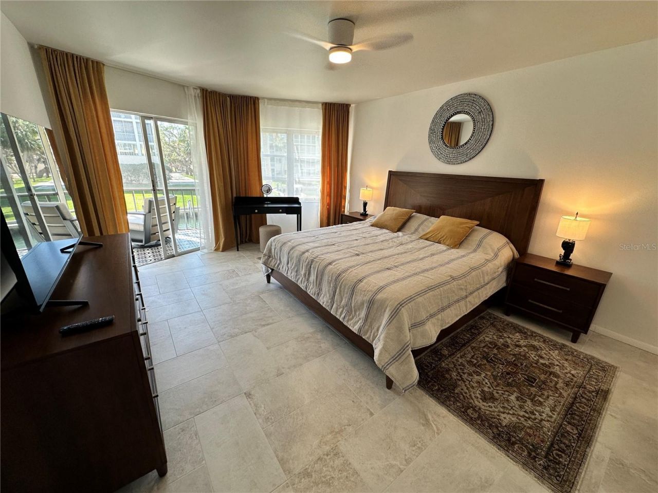 1300 N Portofino Drive, Unit 205, Sarasota, FL 34242 Photo