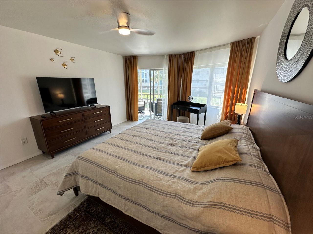 1300 N Portofino Drive, Unit 205, Sarasota, FL 34242 Photo