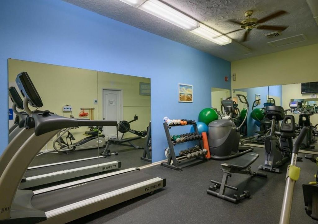 1300 N Portofino Drive, Unit 205, Sarasota, FL 34242 Photo