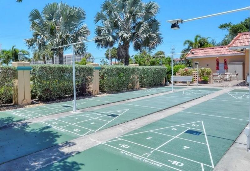 1300 N Portofino Drive, Unit 205, Sarasota, FL 34242 Photo