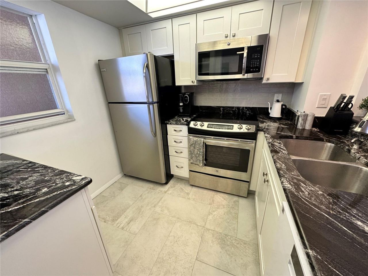 1300 N Portofino Drive, Unit 205, Sarasota, FL 34242 Photo