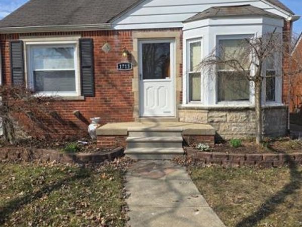 1713 DREXEL Street, Dearborn, Mi 48128