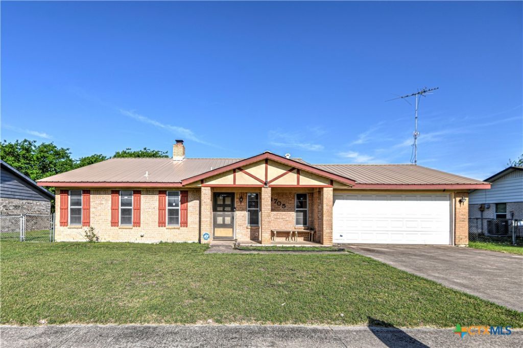 1705 Hooper Street, Killeen, TX 76543 Main Photo