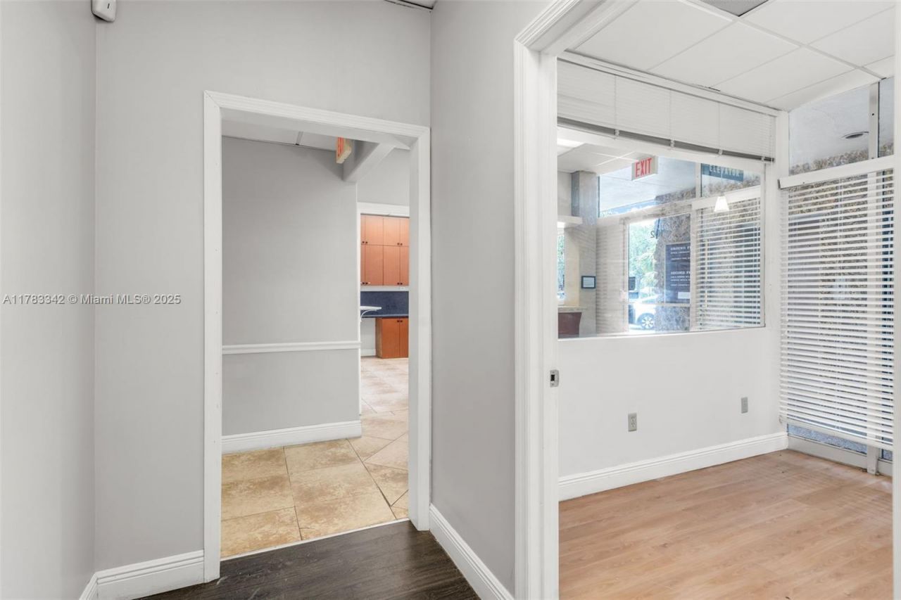 3816 Hollywood Blvd, Unit 2, Hollywood, FL 33021 Photo