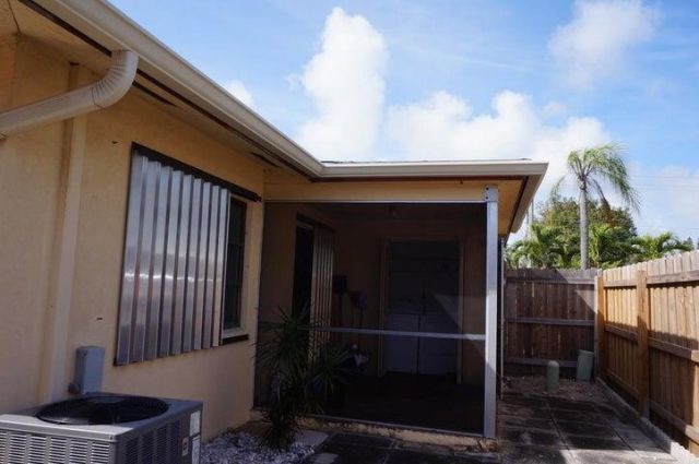 1716 Barton Court, Lake Worth Beach, FL 33460 Photo