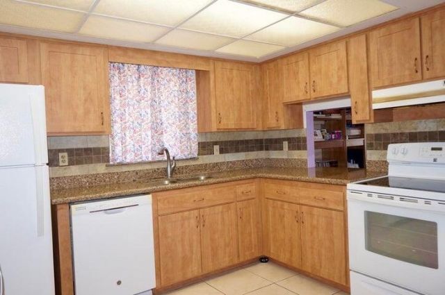 1716 Barton Court, Lake Worth Beach, FL 33460 Photo