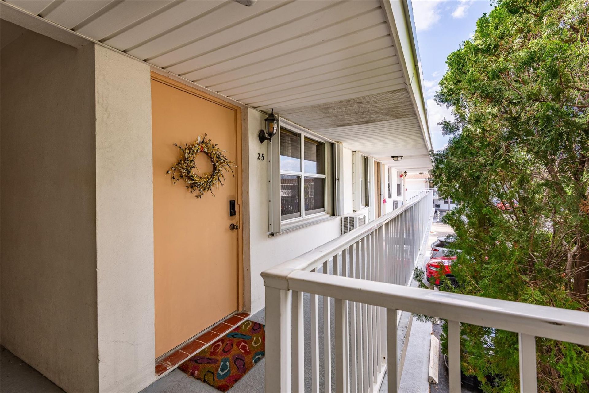 810 Lake Shore Drive, Unit 25, West Palm Beach, FL 33403 Photo