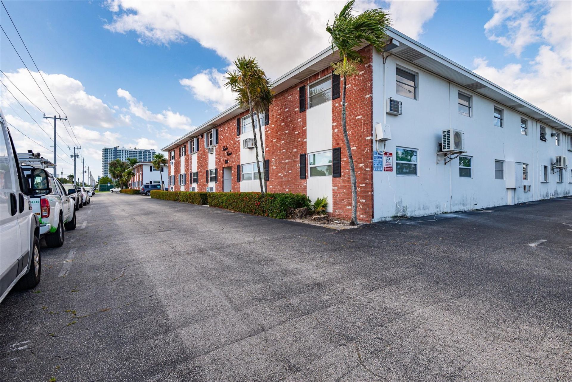 810 Lake Shore Drive, Unit 25, West Palm Beach, FL 33403 Photo