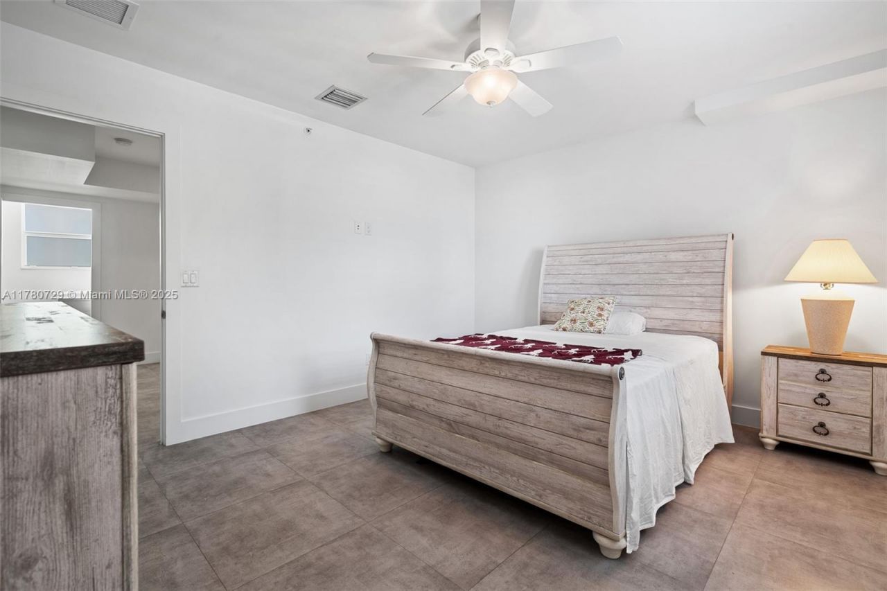 555 E Dania Beach Blvd, Unit 4, Dania Beach, FL 33004 Photo
