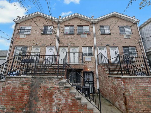 2470 Glebe Avenue, Bronx, NY 10461