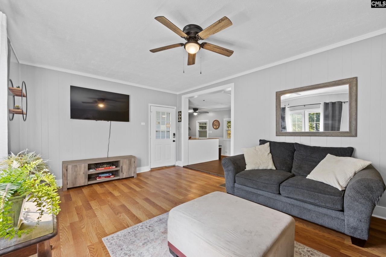 1386 Hobbs Drive Photo 11