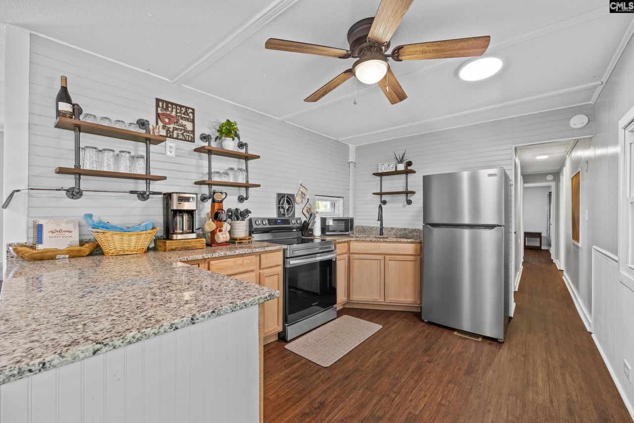 1386 Hobbs Drive Photo 15