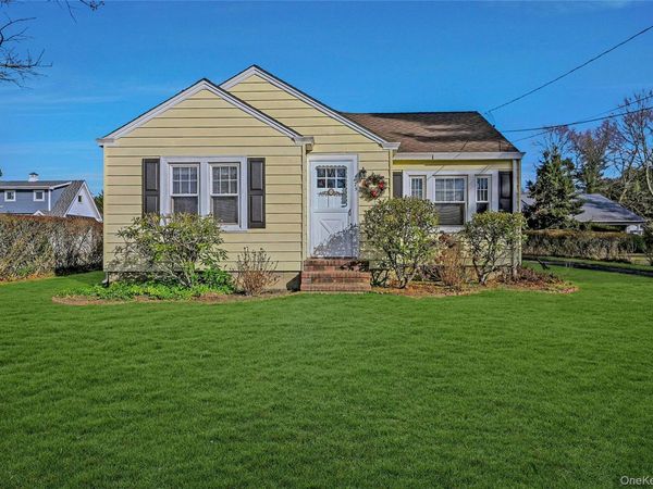 425 Old Shipyard Lane, Southold, NY 11971