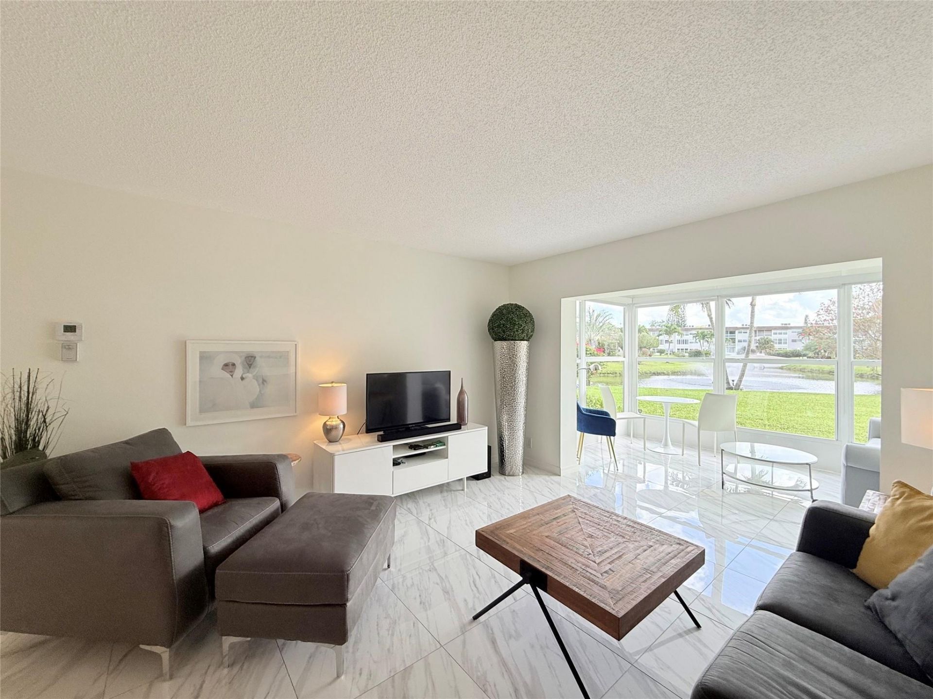 4706 NW 36th Street, Unit 412-S, Lauderdale Lakes, FL 33319 Photo