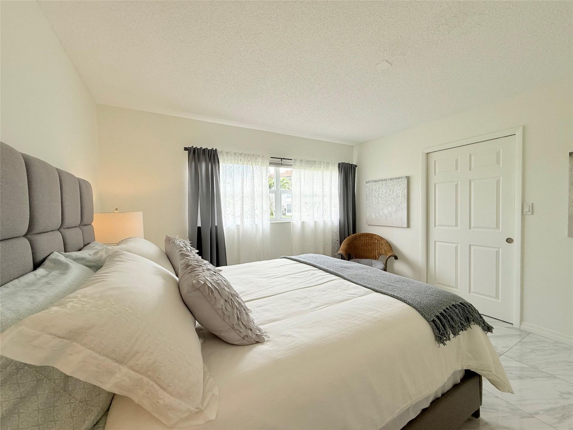 4706 NW 36th Street, Unit 412-S, Lauderdale Lakes, FL 33319 Photo