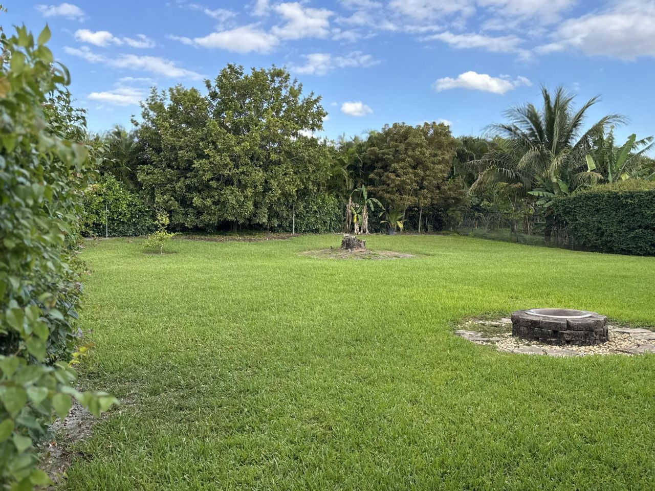 215 Monterey Way, Royal Palm Beach, FL 33411 Photo