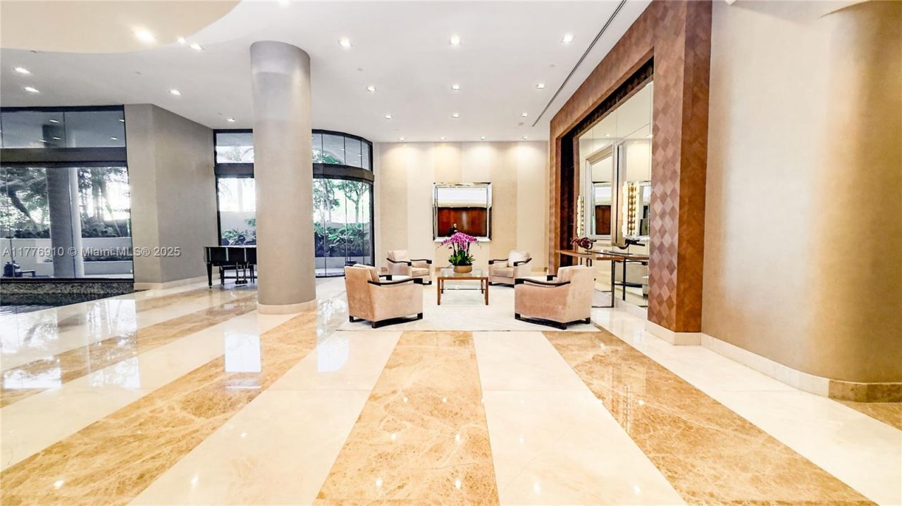 19667 Turnberry Way, Unit 3F, Aventura, FL 33180 Photo