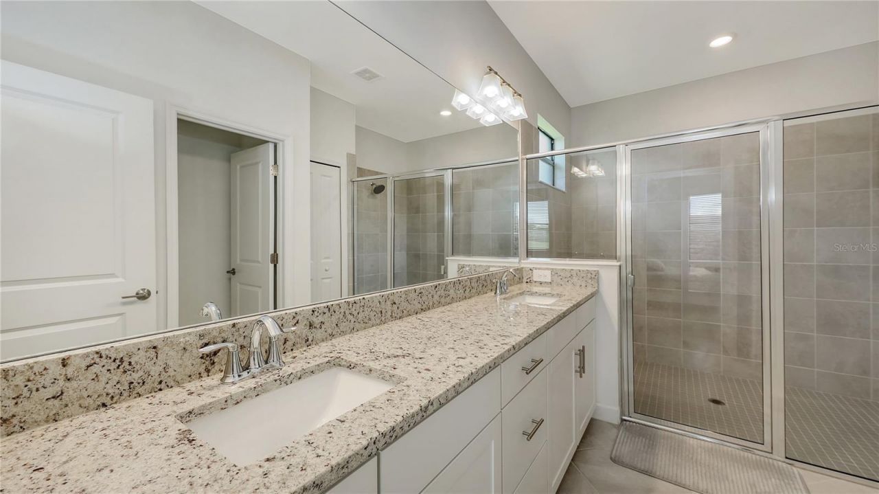 15332 Serene Shores Loop Street, Bradenton, FL 34211 Photo